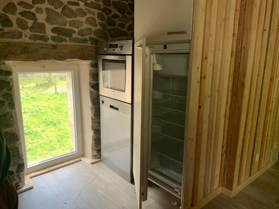 La Grange De La Gratade Villa Rochefort-Montagne Екстериор снимка